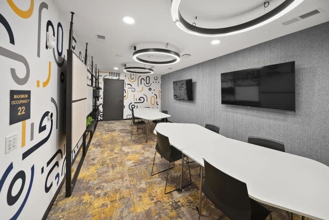 Clubhouse & study bar